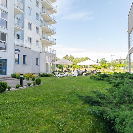 Apartamenty Prywatne W Hotelu Przy Plazy Diva Колобжег Екстериор снимка